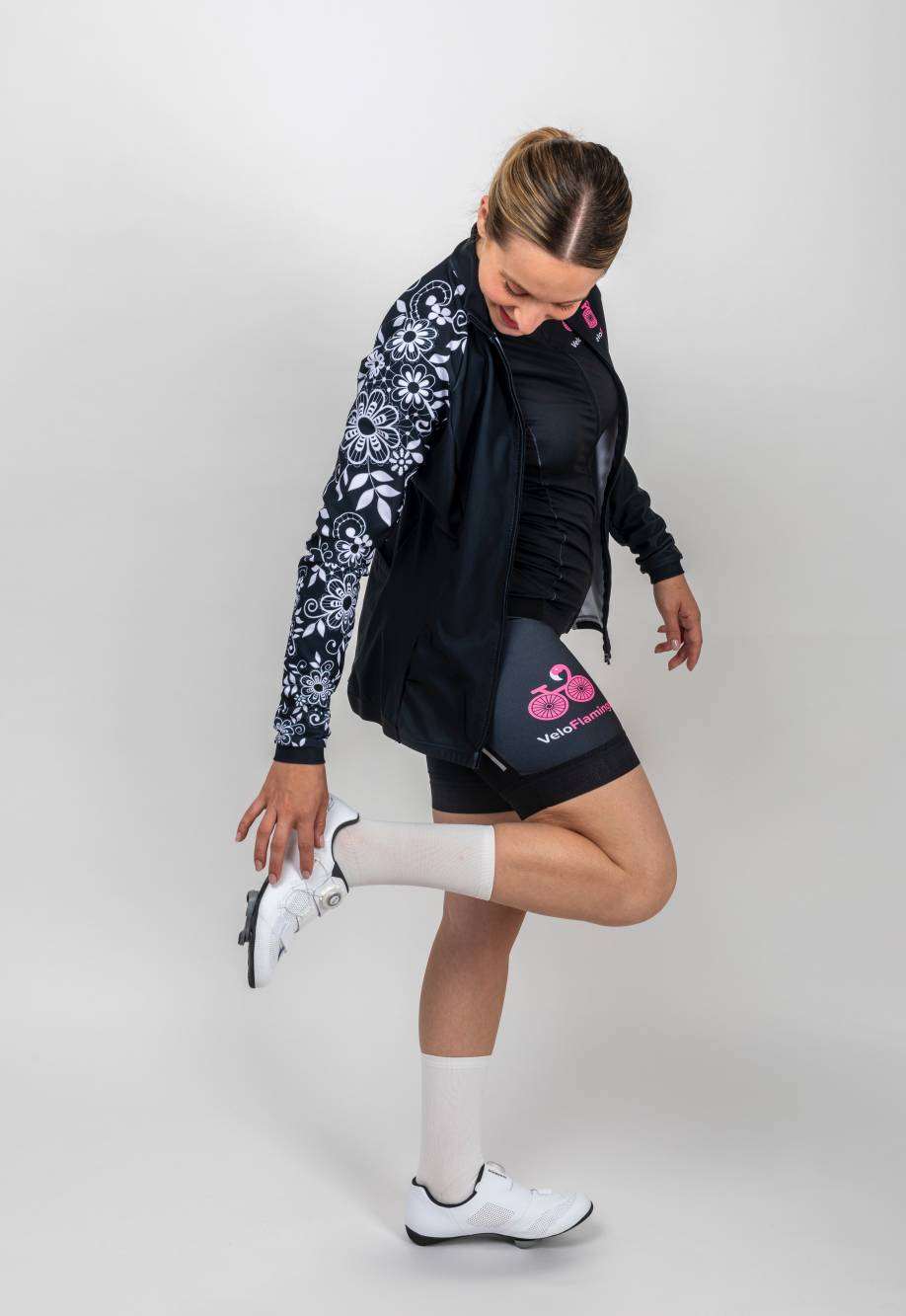 Lauren Long Sleeve Jersey for Women Cyclists | Stay Warm & Comfy