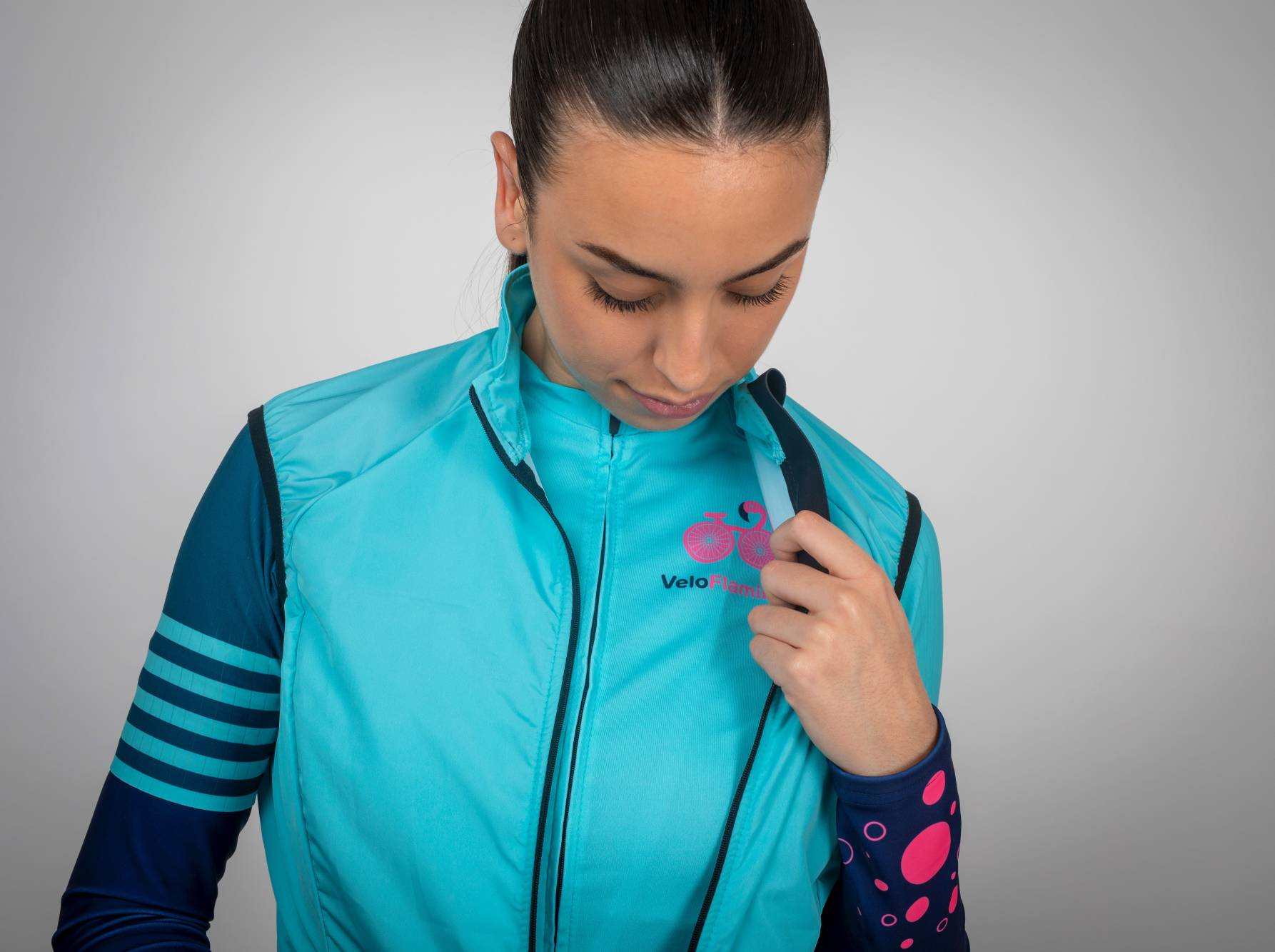 Maria Gilet - stylish & versatile for women cyclists front view being zipped up