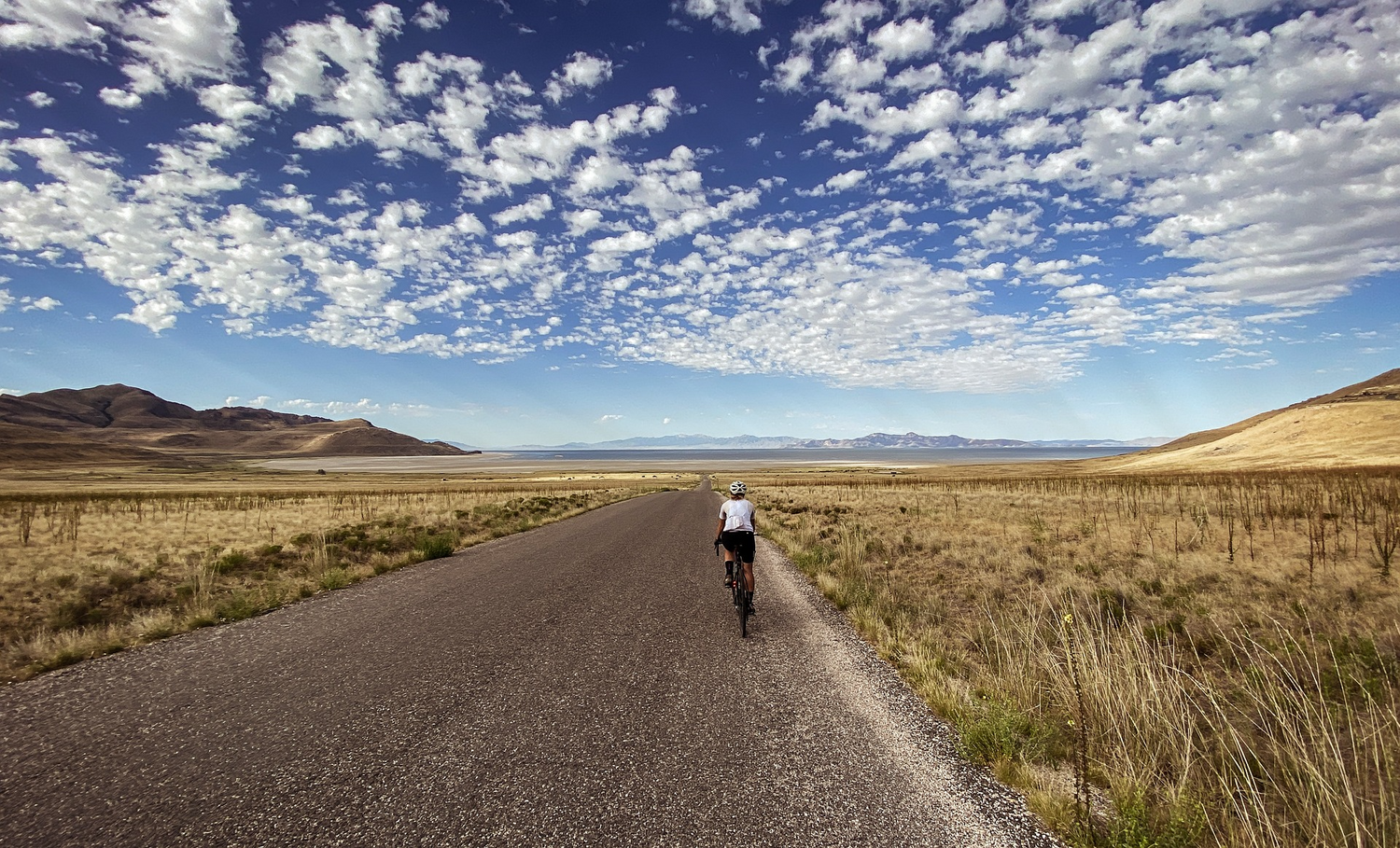 Wait a minute. There s a difference between men and womens cycling sho