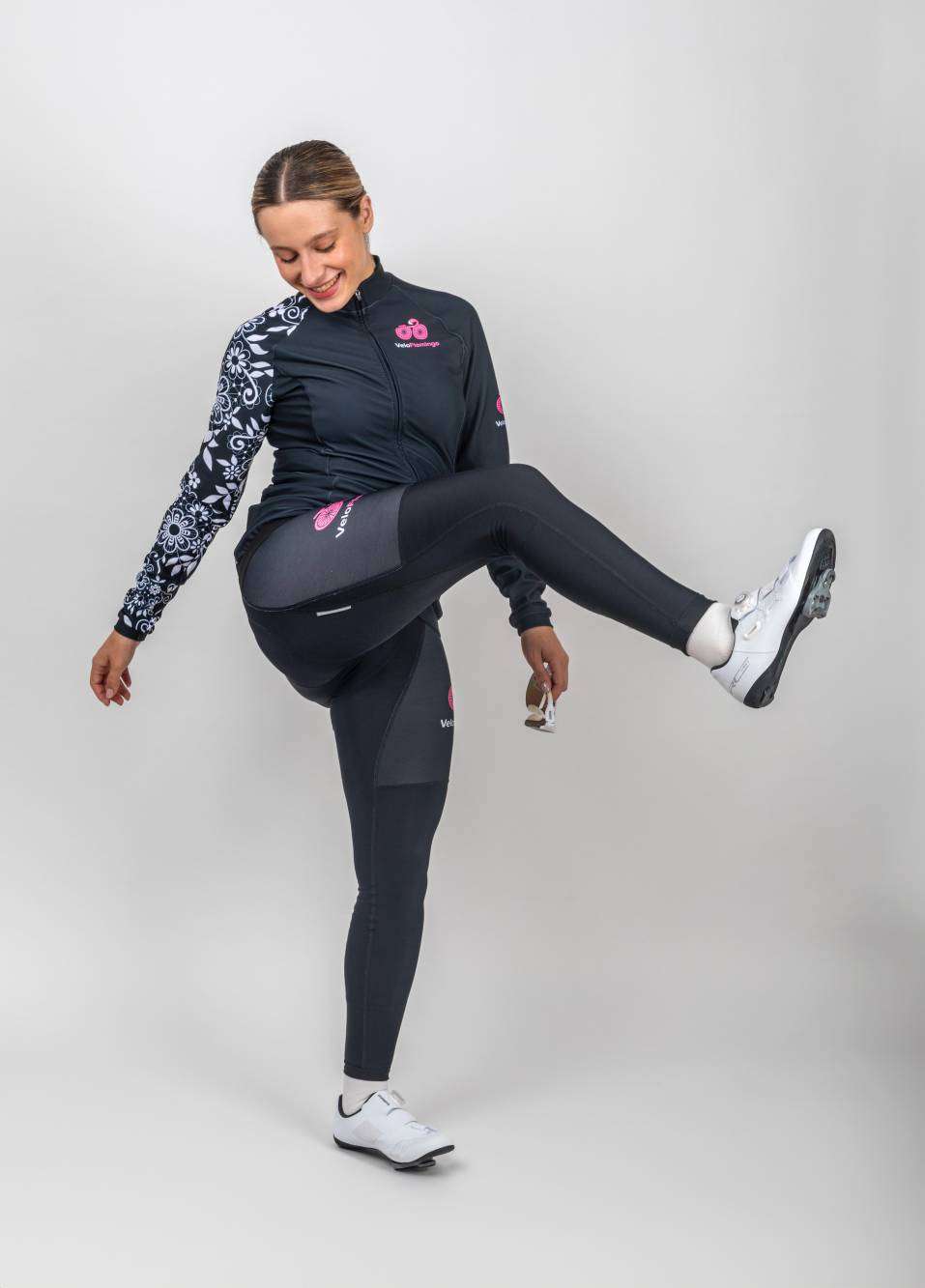 Lauren Long Sleeve Jersey for Women Cyclists | Stay Warm & Comfy